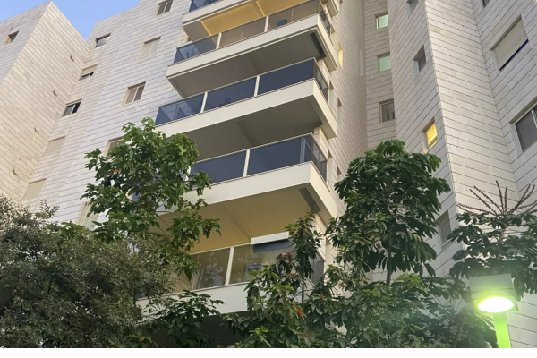 בניית מרפסות